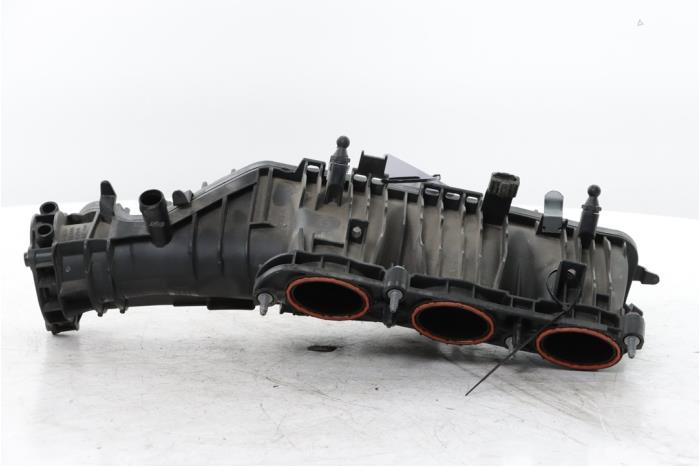 Gebrauchte Ansaugbrugge BMW 1 serie (F40) 118i 1.5 TwinPower 12V Preis € 350,00 Margenregelung angeboten von Snuverink Autodemontage