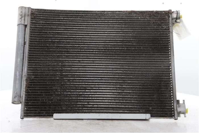 Gebrauchte Klima Kondensor Renault Megane IV Estate (RFBK) 1.2 Energy TCE 130 Preis € 50,00 Margenregelung angeboten von Snuverink Autodemontage