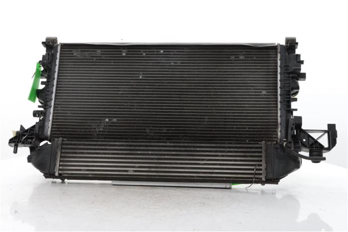 Usagé Radiateur Opel Astra K 1.0 SIDI Turbo 12V Prix € 200,00 Règlement à la marge proposé par Snuverink Autodemontage
