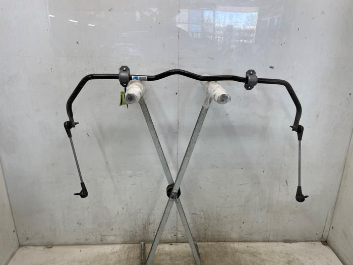 Używane Stabilizator przód Opel Corsa F (UB/UH/UP) 1.2 Turbo 12V 110 Hybrid Cena € 65,00 Procedura marży oferowane przez Snuverink Autodemontage