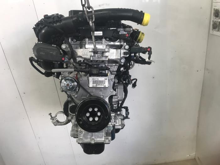 Motor van een Opel Corsa F (UB/UH/UP) 1.2 Turbo 12V 110 Hybrid 2026