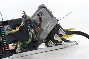 Engine management computer from a Citroën DS3 (SA) 1.6 16V VTS THP 155 2011