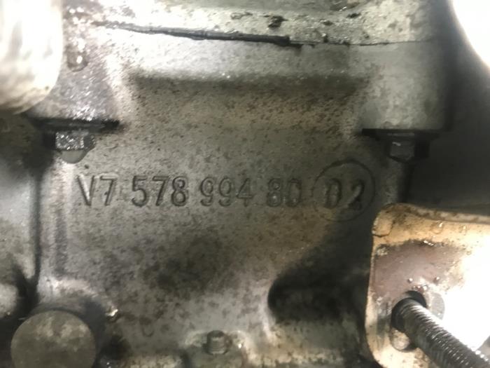 Engine from a Citroën DS5 (KD/KF) 1.6 16V THP 155 2012