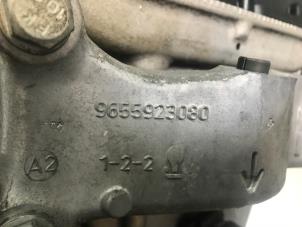 Engine from a Citroën DS5 (KD/KF) 1.6 16V THP 155 2012