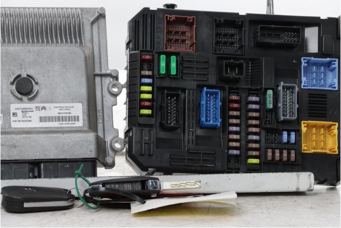 Used Engine management computer Citroen Berlingo 1.2 12V PureTech 110 Price € 484,00 Inclusive VAT offered by Snuverink Autodemontage