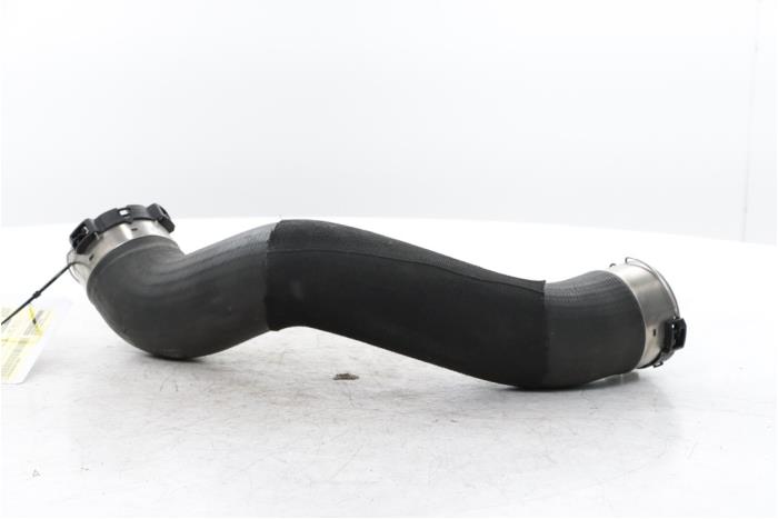 Usagé Tuyau intercooler BMW X1 (U11) sDrive 18d 2.0 16V Prix € 42,35 Prix TTC proposé par Snuverink Autodemontage