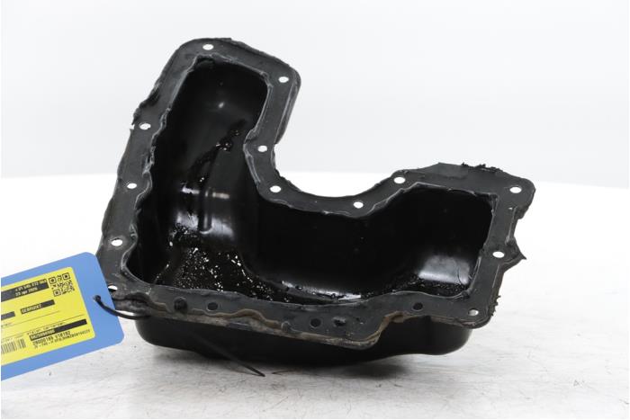Usagé Couvercle carter Peugeot 308 SW (L4/L9/LC/LJ/LR) 1.2 12V e-THP PureTech 110 Prix € 75,00 Règlement à la marge proposé par Snuverink Autodemontage