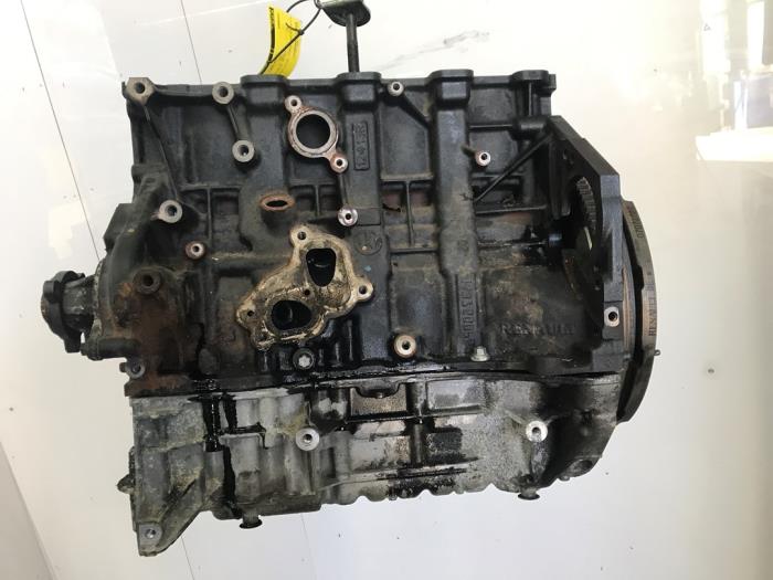 Used Engine crankcase Fiat Talento 2.0 EcoJet BiTurbo 145 Price € 484,00 Inclusive VAT offered by Snuverink Autodemontage