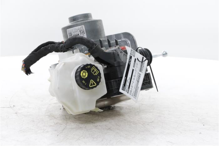 Usagé Assistant de freinage BMW X1 (U11) sDrive 18d 2.0 16V Prix € 127,05 Prix TTC proposé par Snuverink Autodemontage