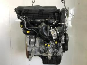 Engine from a Opel Astra L Sports Tourer (F4/FC/FN/FR) 1.6 Plug-in Hybrid Turbo 16V 2024