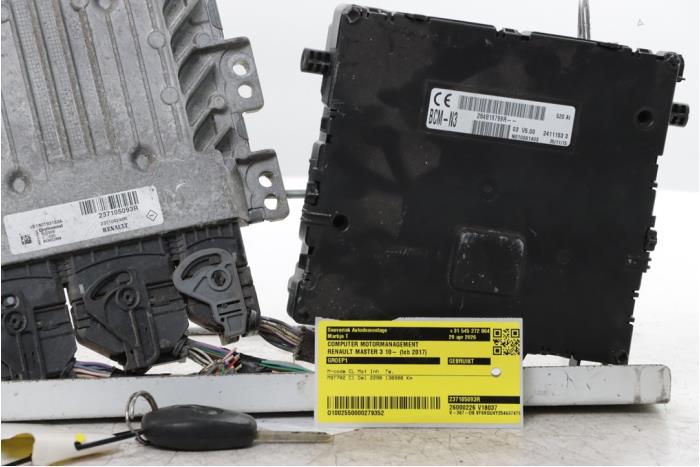 Used Engine management computer Renault Master III (MA/MB/MC/MD/MH/MF/MG/MH) 2.3 dCi 135 16V FWD Price € 423,50 Inclusive VAT offered by Snuverink Autodemontage