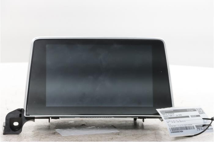 Begagnade Innerdisplay Peugeot 5008 II (M4/MC/MJ/MR) 1.2 12V e-THP PureTech 130 Pris € 175,00 Marginaltabell erbjuds av Snuverink Autodemontage
