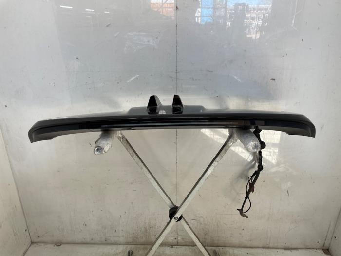 Używane Spojler Landrover Range Rover Evoque (LVJ/LVS) 2.0 Si4 240 16V 5-drs. Cena na żądanie oferowane przez Snuverink Autodemontage