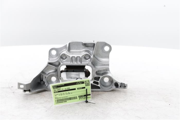 Used Engine mount Opel Corsa F (UB/UH/UP) 1.2 Turbo 12V 110 Hybrid Price € 35,00 Margin scheme offered by Snuverink Autodemontage