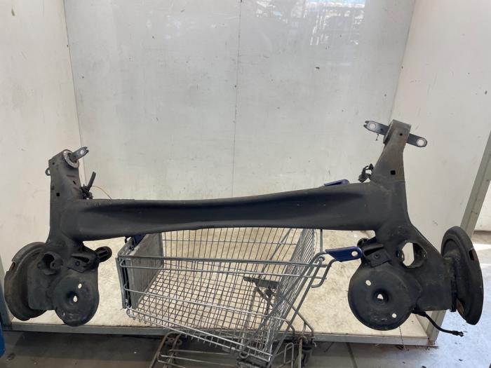 Rear axle beam with reducer – 9822361680