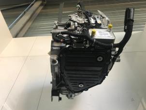 Getriebe van een Peugeot 2008 (UD/UK/UR/US/UX) 1.2 Hybrid 136 2025