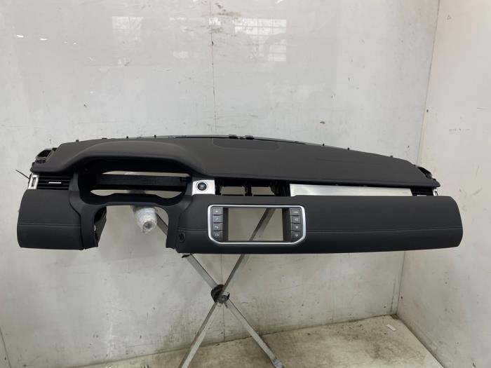 Używane Panel Landrover Range Rover Evoque (LVJ/LVS) 2.0 Si4 240 16V 5-drs. Cena € 500,00 Procedura marży oferowane przez Snuverink Autodemontage