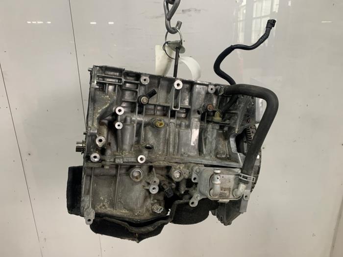 Used Engine crankcase Renault Arkana (RJLL) 1.3 Mild Hybrid 160 16V Price € 475,00 Margin scheme offered by Snuverink Autodemontage