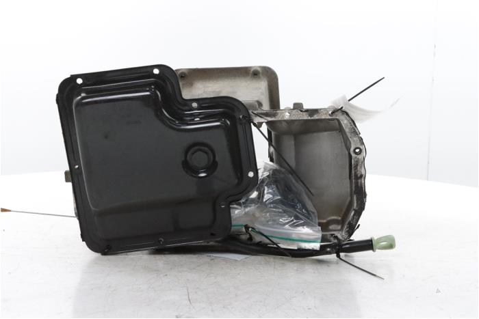 Usagé Couvercle carter Peugeot Expert (V1/VA/VB/VE/VF/VT/VY) 1.6 Blue HDi 95 16V Prix € 121,00 Prix TTC proposé par Snuverink Autodemontage