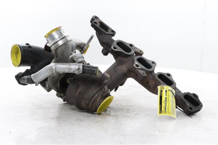 Używane Turbo Renault Trafic (1FL/2FL/3FL/4FL) 2.0 dCi 16V 145 Cena na żądanie oferowane przez Snuverink Autodemontage