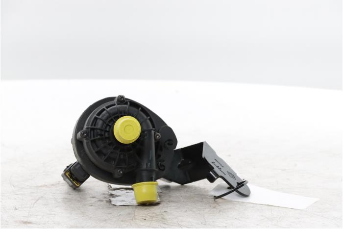 Begagnade Vattenpump Renault Austral 1.2 TCe 130 Pris € 105,00 Marginaltabell erbjuds av Snuverink Autodemontage