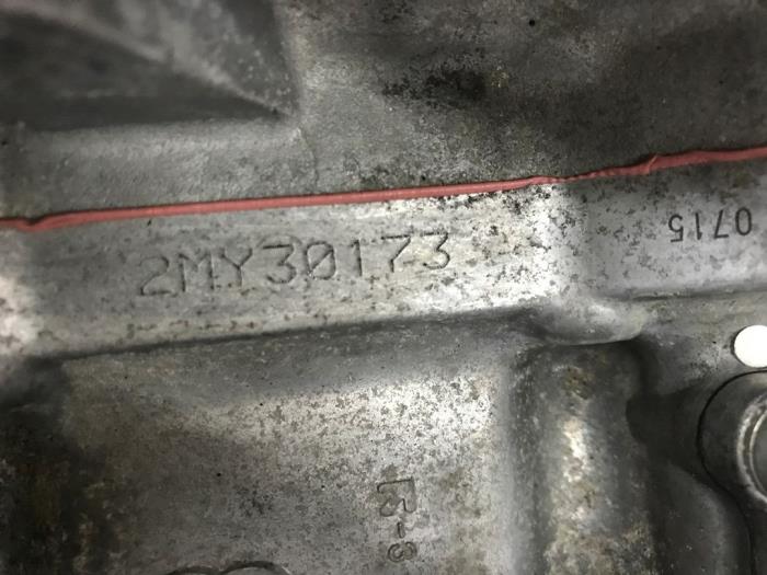 Getriebe van een Peugeot 308 SW (F4/FC/FN/FR) 1.6 16V HYbrid 180 e-EAT8 2022