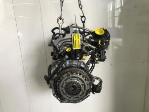Motor van een Renault Clio V (RJAB) 1.0 TCe 90 12V 2022