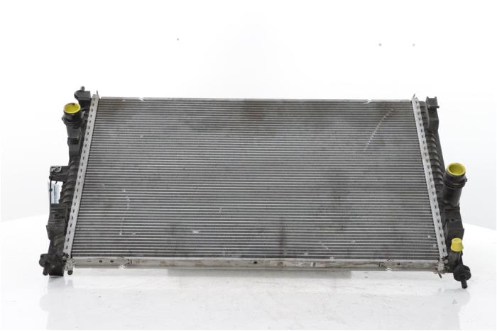 Usagé Radiateur Peugeot 308 SW (F4/FC/FN/FR) 1.2 12V PureTech 130 Prix € 211,75 Prix TTC proposé par Snuverink Autodemontage