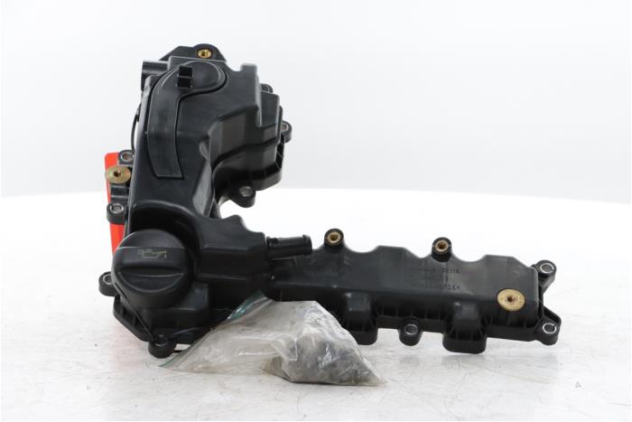 Gebrauchte Ventildeckel Citroen C3 Aircross I (2C/2R) 1.2 e-THP PureTech 110 Preis € 35,00 Margenregelung angeboten von Snuverink Autodemontage