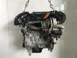 Engine from a Citroën C5 Aircross I (A4/AC/AJ/AR) 1.6 Hybrid 225 16V 2023