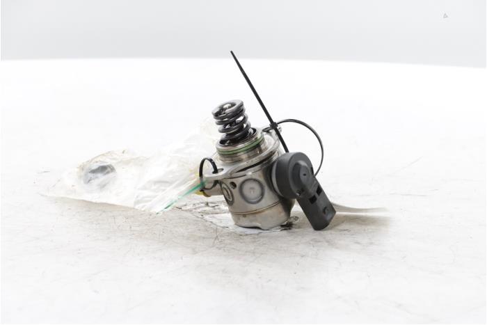 Gebrauchte Kraftstoffpumpe Mechanisch Volkswagen Polo VI (AW1) 1.0 TSI 12V Preis auf Anfrage angeboten von Snuverink Autodemontage