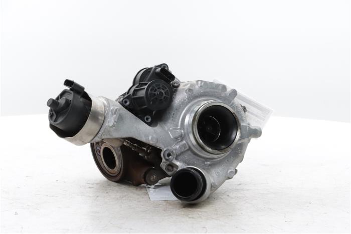 Używane Turbo BMW X1 (U11) sDrive 18d 2.0 16V Cena na żądanie oferowane przez Snuverink Autodemontage