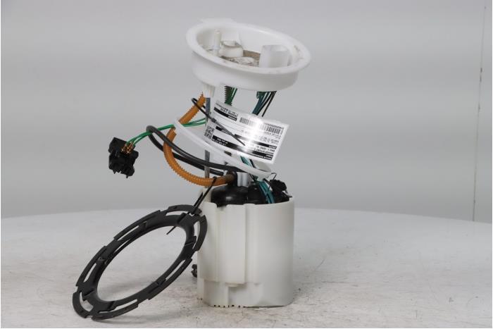 Usagé Pompe d'injection BMW 2 serie Active Tourer (F45) 225xe iPerformance 1.5 TwinPower Turbo 12V Prix sur demande proposé par Snuverink Autodemontage