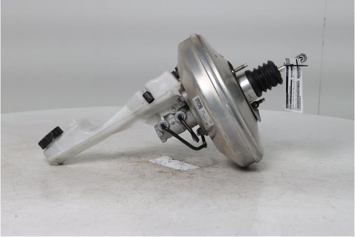 Used Master cylinder BMW 2 serie Active Tourer (F45) 225xe iPerformance 1.5 TwinPower Turbo 12V Price on request offered by Snuverink Autodemontage
