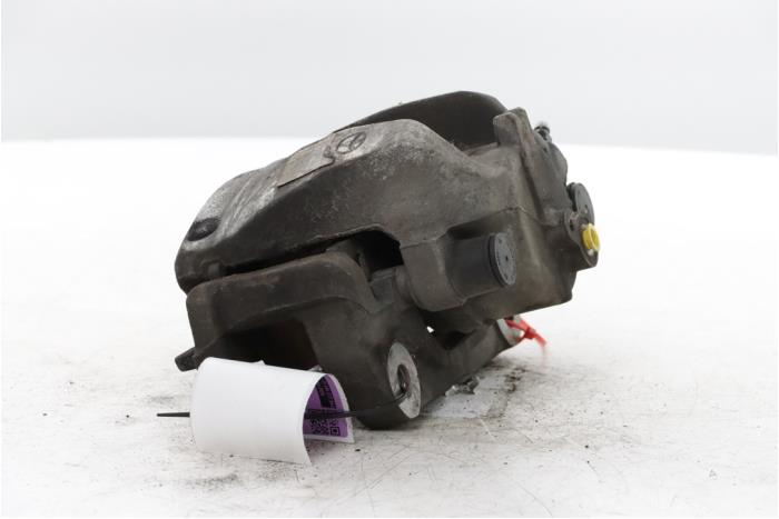Främre bromsok, höger från en Fiat Scudo 2.0 Multijet 145 2024