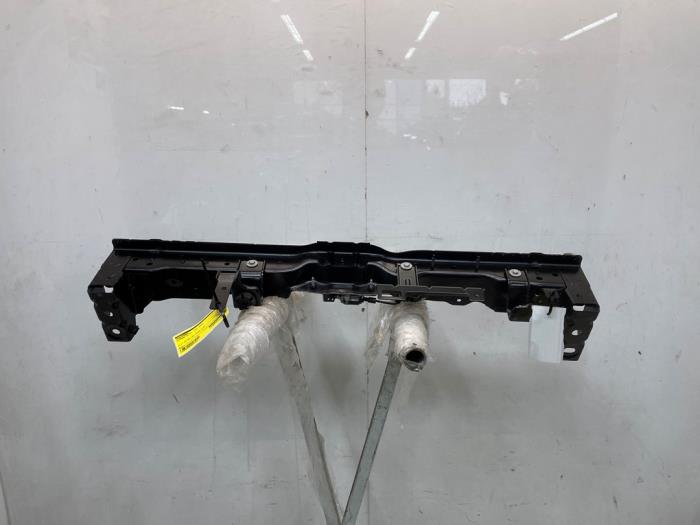 Używane Panel przedni Citroen C3 (CB/CC) ë-C3 Comfort Range 44 kWh Cena na żądanie oferowane przez Snuverink Autodemontage