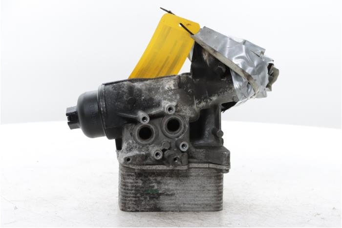 Gebrauchte Ölfiltergehäuse Renault Master III (MA/MB/MC/MD/MH/MF/MG/MH) 2.3 dCi 150 16V Preis € 54,45 Mit Mehrwertsteuer angeboten von Snuverink Autodemontage