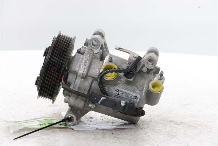 Usagé Compresseur de clim Opel Vivaro 2.0 Diesel 145 Prix € 181,50 Prix TTC proposé par Snuverink Autodemontage