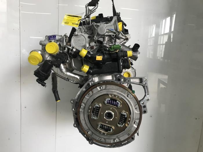 Engine from a DS DS 4 1.6 16V E-Tense 225 2023