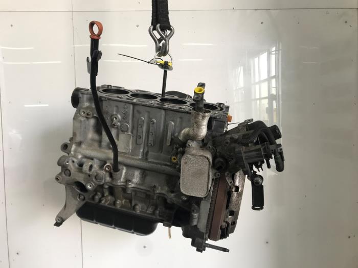 Used Engine crankcase Peugeot 208 I (CA/CC/CK/CL) 1.6 Blue HDi 75 Price € 475,00 Margin scheme offered by Snuverink Autodemontage