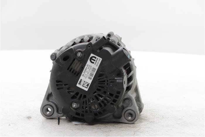 Gebrauchte Dynamo Citroen C3 (CB/CC) 1.2 PureTech 100 Preis € 75,00 Margenregelung angeboten von Snuverink Autodemontage