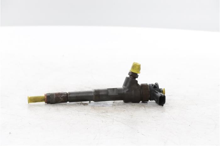 Usagé Injecteurs Renault Clio IV Estate/Grandtour (7R) 1.5 Energy dCi 90 FAP Prix € 72,60 Prix TTC proposé par Snuverink Autodemontage