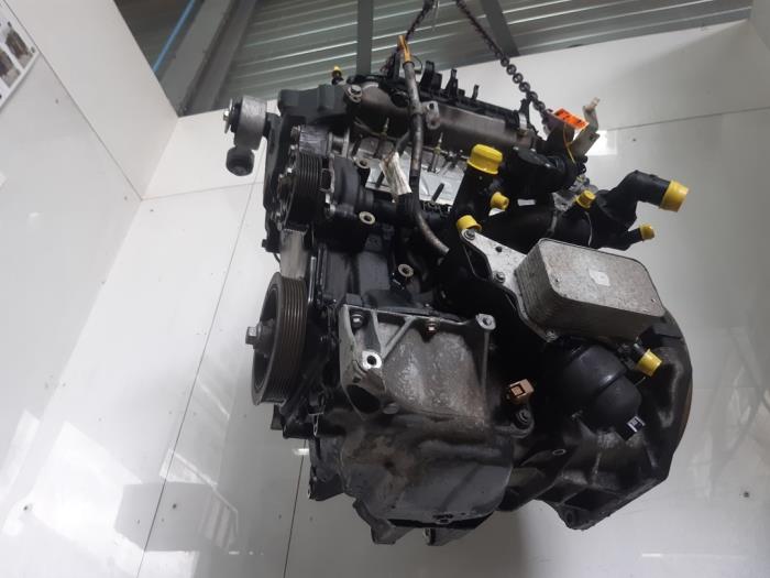 Motor van een Nissan X-Trail (T32) 1.6 Energy dCi All Mode 2018