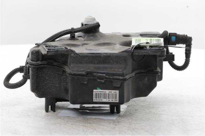 Used Additive tank Opel Vivaro 2.0 Diesel 145 Price € 175,45 Inclusive VAT offered by Snuverink Autodemontage