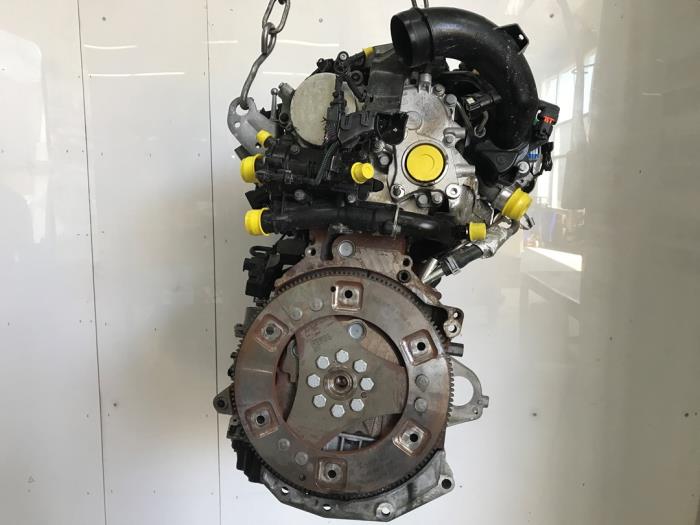 Engine from a Opel Vivaro 2.0 Diesel 145 2024