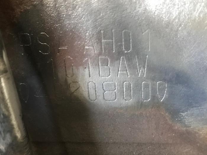 Engine from a Opel Vivaro 2.0 Diesel 145 2024