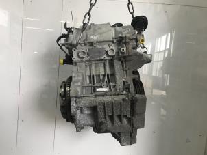 Engine from a Renault Twingo III (AH) 1.0 SCe 75 12V 2019