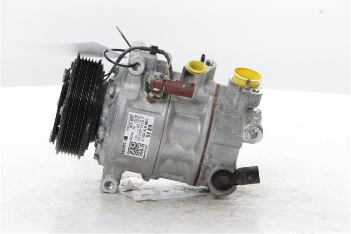 Usagé Compresseur de clim Skoda Kamiq 1.0 TSI 12V Prix € 108,90 Prix TTC proposé par Snuverink Autodemontage