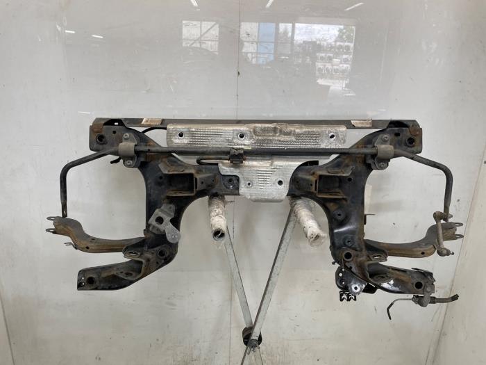 Used Subframe Renault Captur II (RJB) 1.6 E-Tech Plug-in Hybrid 160 Price € 175,00 Margin scheme offered by Snuverink Autodemontage