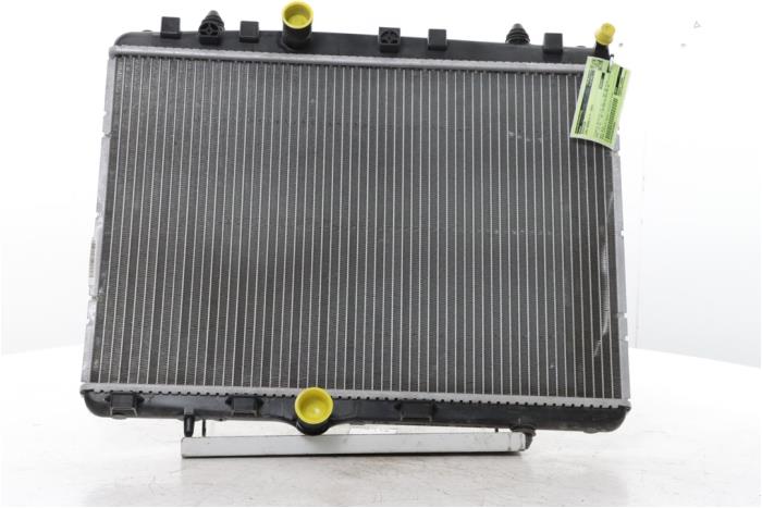 Usagé Radiateur Opel Crossland (X) 1.2 Turbo 12V Prix € 45,00 Règlement à la marge proposé par Snuverink Autodemontage
